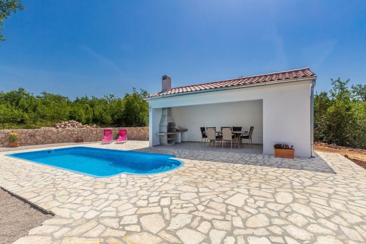 Apartments Marica Skrbčići Bagian luar foto